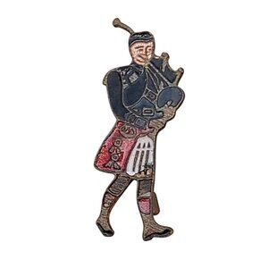 Vintage 1950s Scottish Bagpiper Enamel Pin Made in England Brooch UK Collectible
